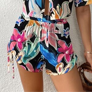 Floral Tropical Print Women's Shorts - Beach Coverup